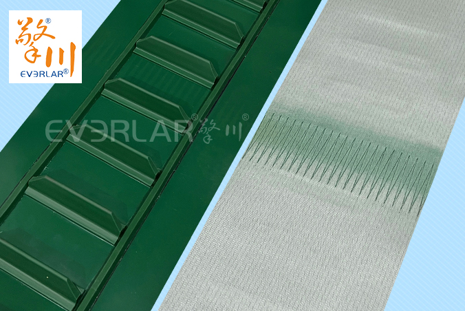 綠色PVC輸送帶加擋板雙導條精準導向防掉落化工建材涂裝線工業(yè)皮帶